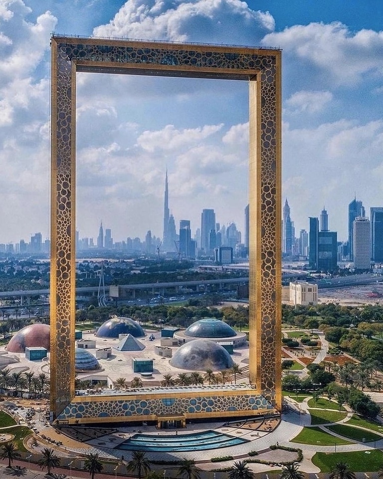 Dubai Frame