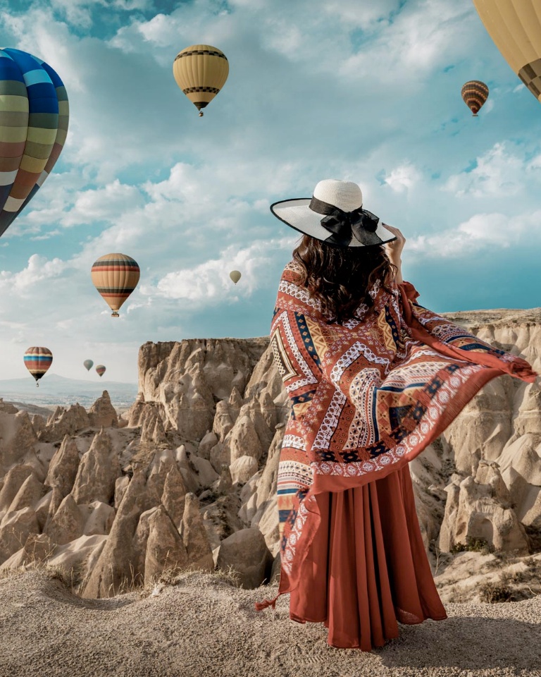 Exotic Sunrise with Balloon